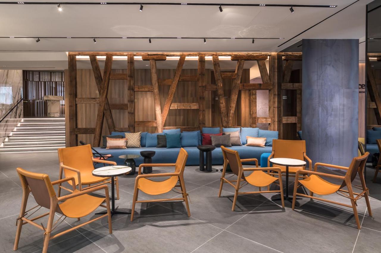 Barcelo Funchal Oldtown 호텔 외부 사진 The lounge at the airport