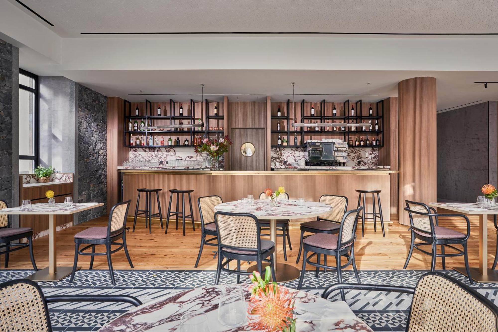 Barcelo Funchal Oldtown 호텔 외부 사진 The Bar at The Standard East Village